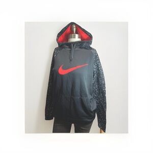 Nike Women's Therma-FIT Dri-FIT Pullover Hoodie Black and coral Size S